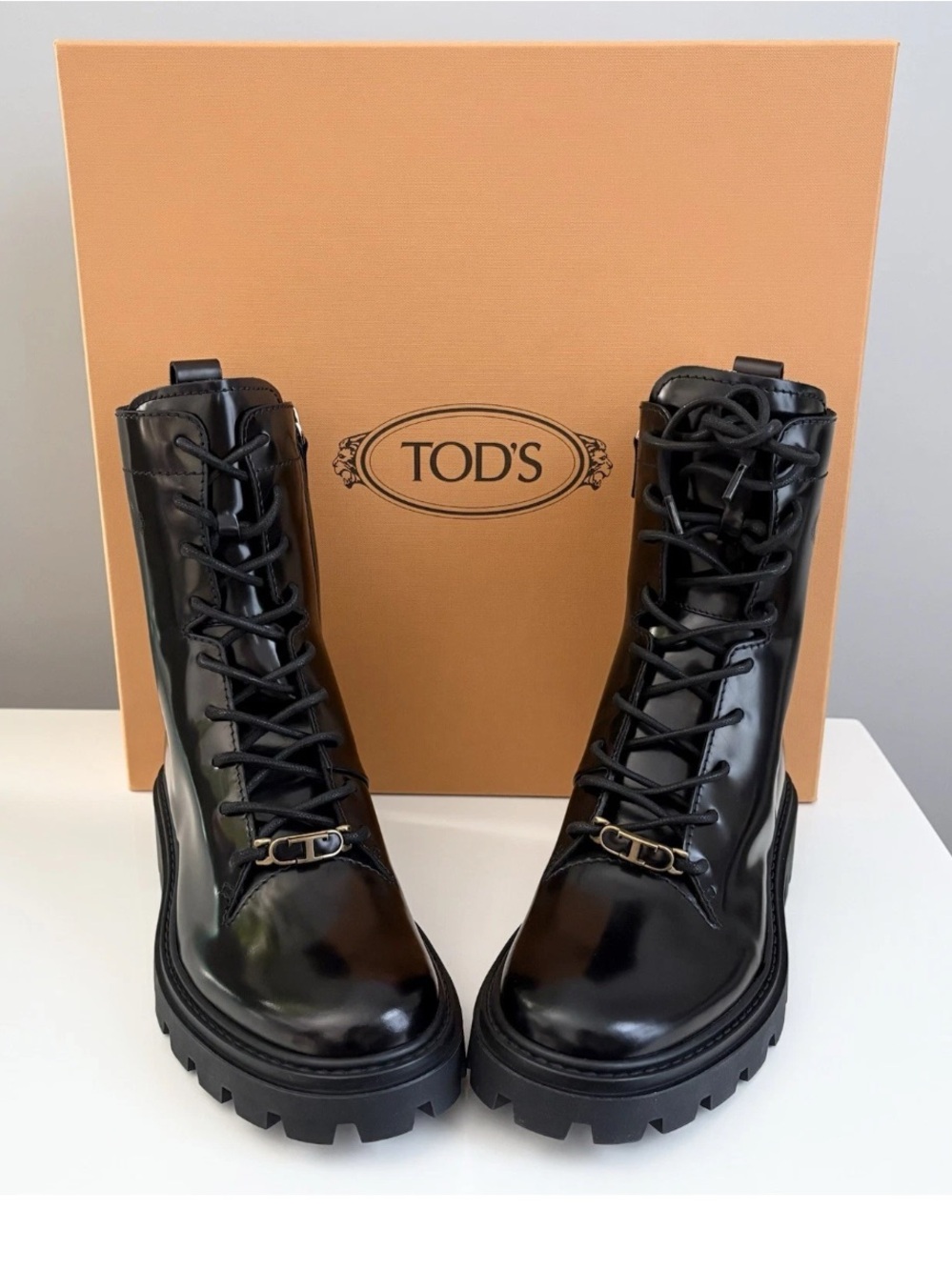 NEW $975 Tod’s Black Leather Combat Lace Up Ankle Gomma Shoes Boots Italy 36 6